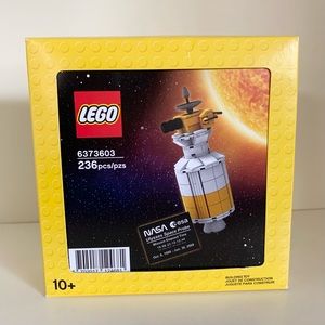 Lego exclusive Ulysses space probe
